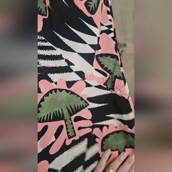 UNTITLED IN MOTION Lelaki Midi Skirt Boho Mushroom Print. Pink/green Multi. SM - Picture 16 of 16